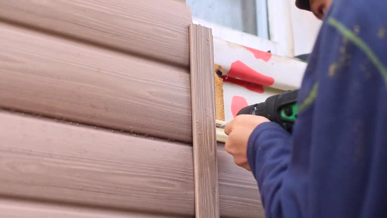 Best Residential Vinyl Siding Installation  in Benton Harbor, MI